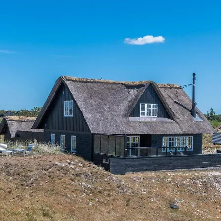 Holiday home Holiday Xlii *