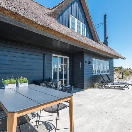 Holiday home Holiday Xlii *